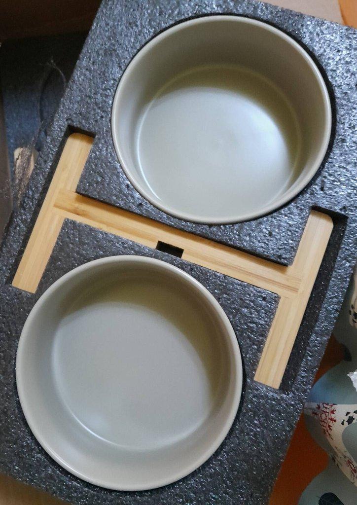 Sada 2 misek pro menší až střední psy