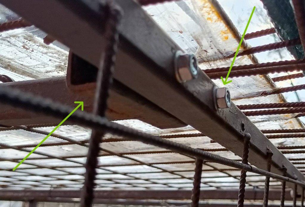 Kotce pro psy nebo výběhy pro drůbež, přístřešek na dřevo... - k dodělání