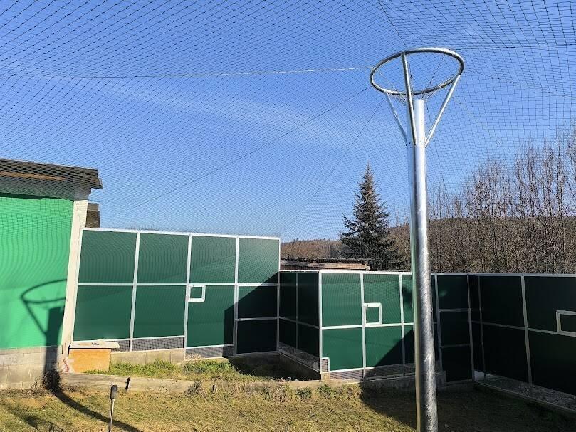 ZAKÁZKOVÁ VÝROBA VOLIÉR,KLECÍ,ZÁLETŮ Z PUR PANELŮ, CENOVÁ NABÍDKA ZDARMA