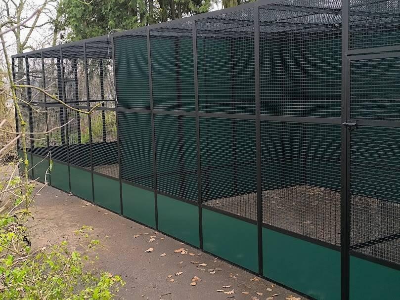 ZAKÁZKOVÁ VÝROBA VOLIÉR,KLECÍ,ZÁLETŮ Z PUR PANELŮ, CENOVÁ NABÍDKA ZDARMA