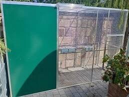 Výroba klecí, voliér, sestavy boxů, plastové budky, krmné pulty, prodej materiálu a jiné