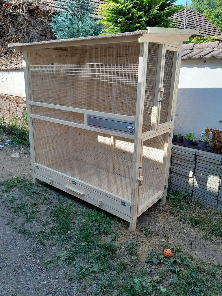 Voliéra pro okrasné ptactvo