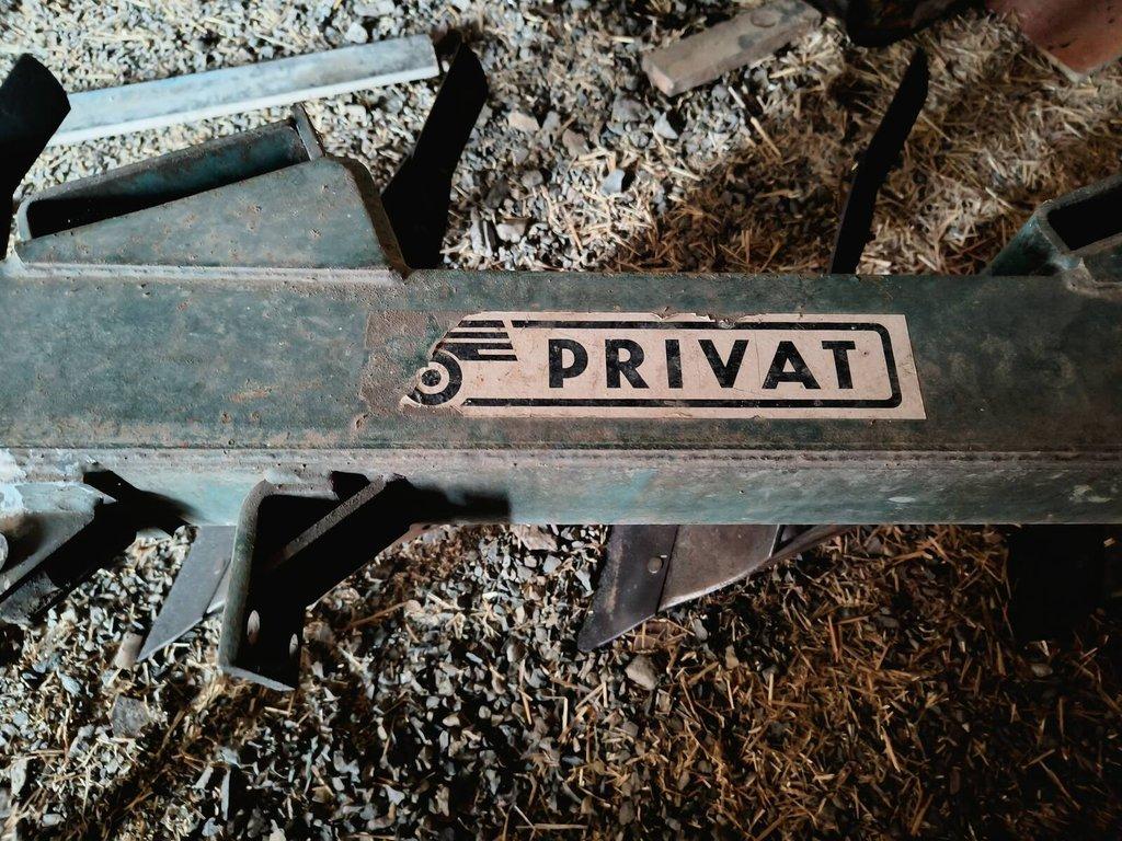 Pluh privát 525