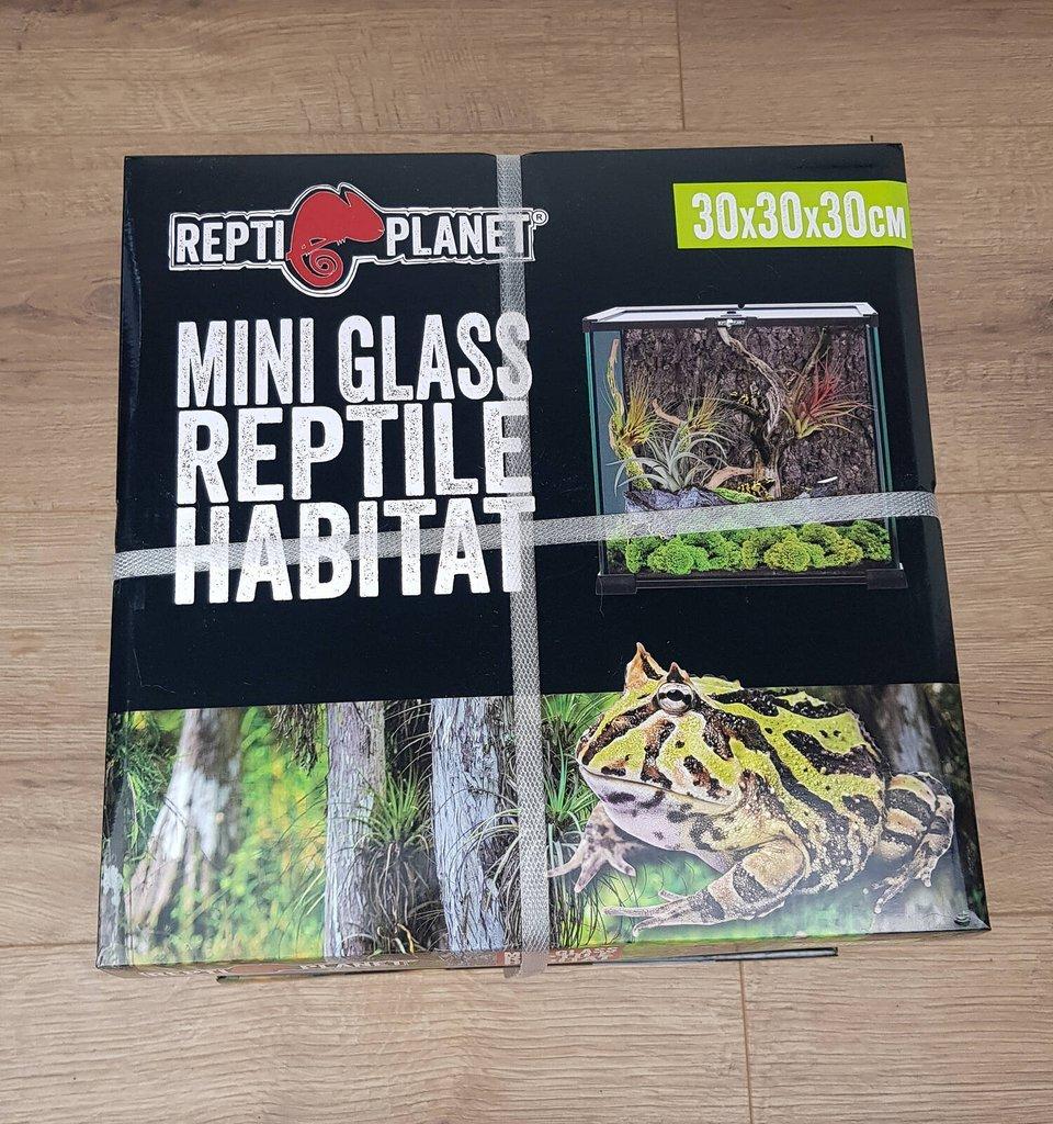Terárium Reptiplanet 30x30x30 nepoužité