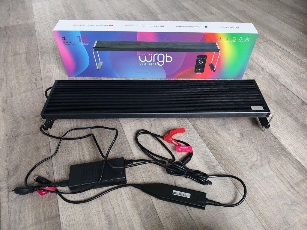 LED osvětlení Chihiros LED WRGB II 60 67W 60-80cm s kontrolérem