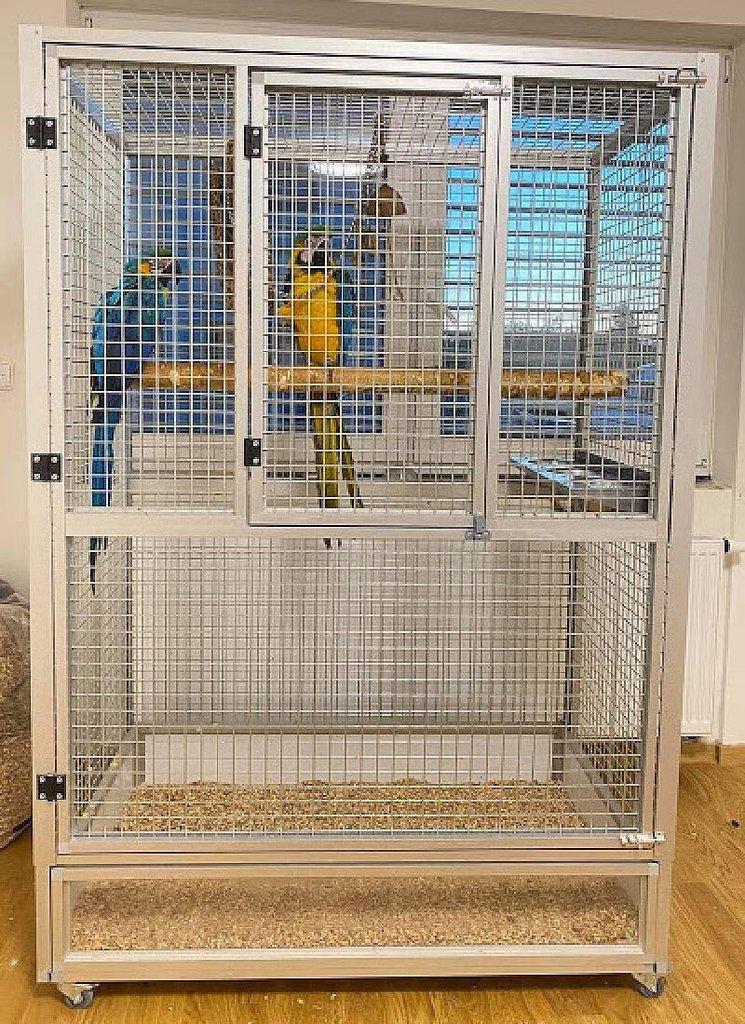 ZAKÁZKOVÁ VÝROBA VOLIÉR,KLECÍ,ZÁLETŮ Z PUR PANELŮ, CENOVÁ NABÍDKA ZDARMA