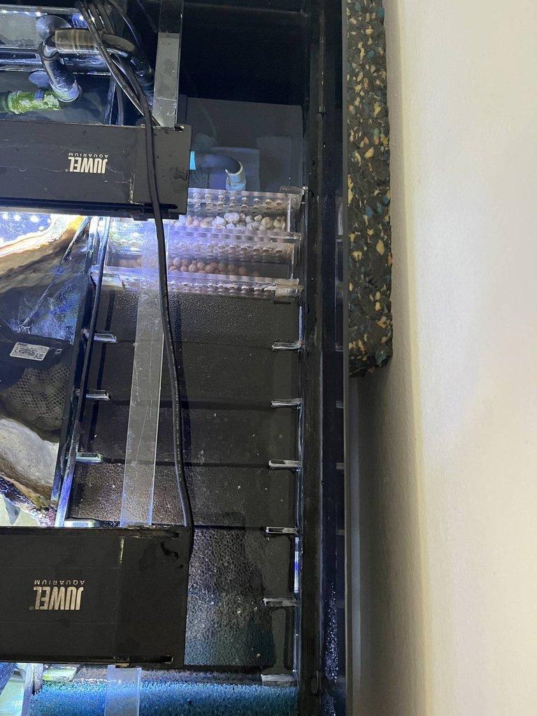 Prodám akvárium 1000 litrů, komplet