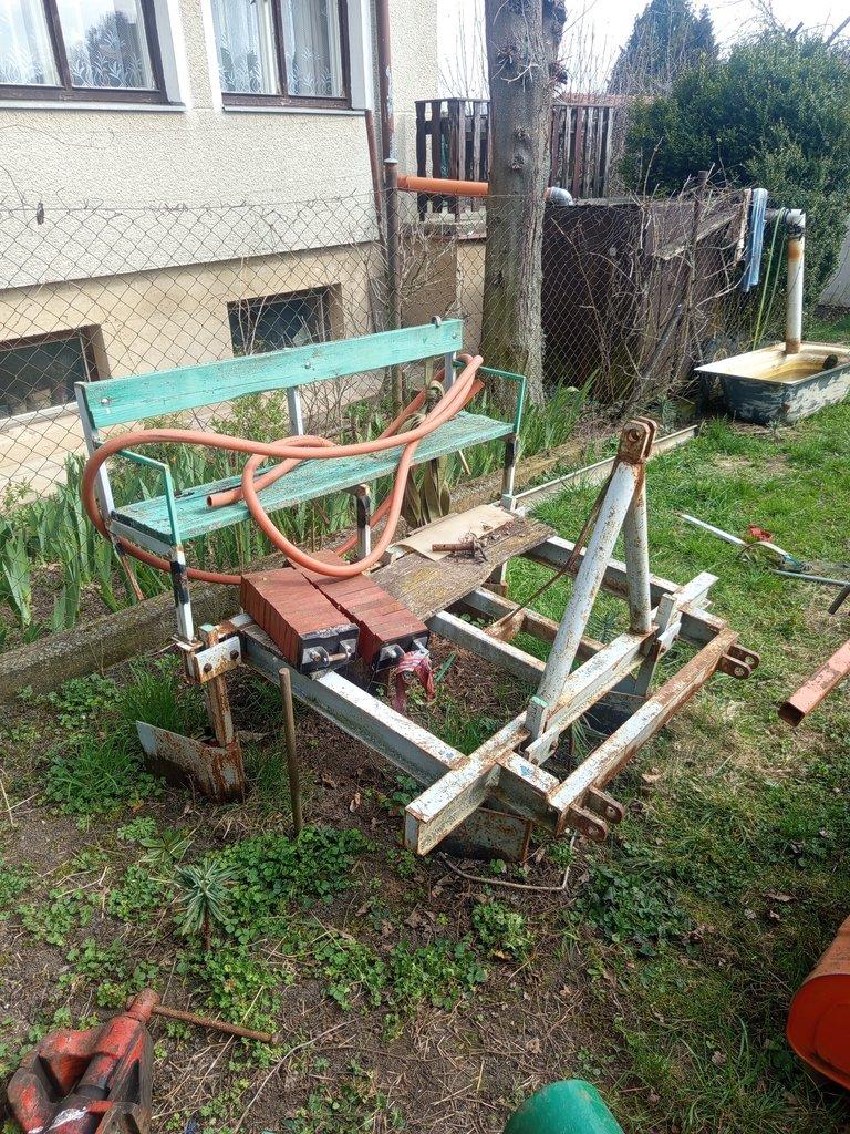 Sazeč brambor -babosed