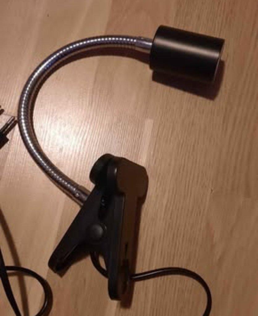 Vyhřívací světlo