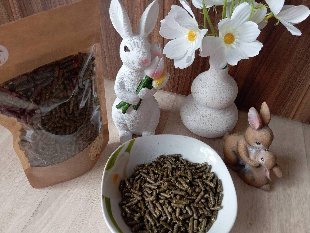 granulované seno 100%ně přírodní