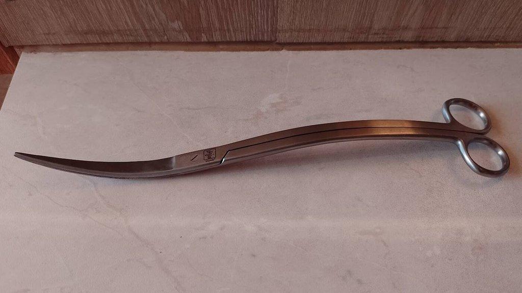 Tropica Wawe Scissors prohnuté nůžky 25 cm