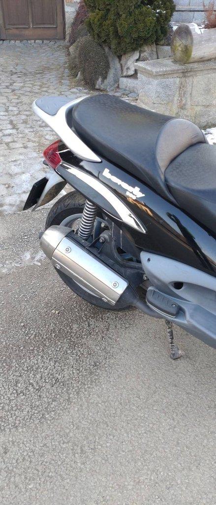 Skútr Piaggio Beverly 200