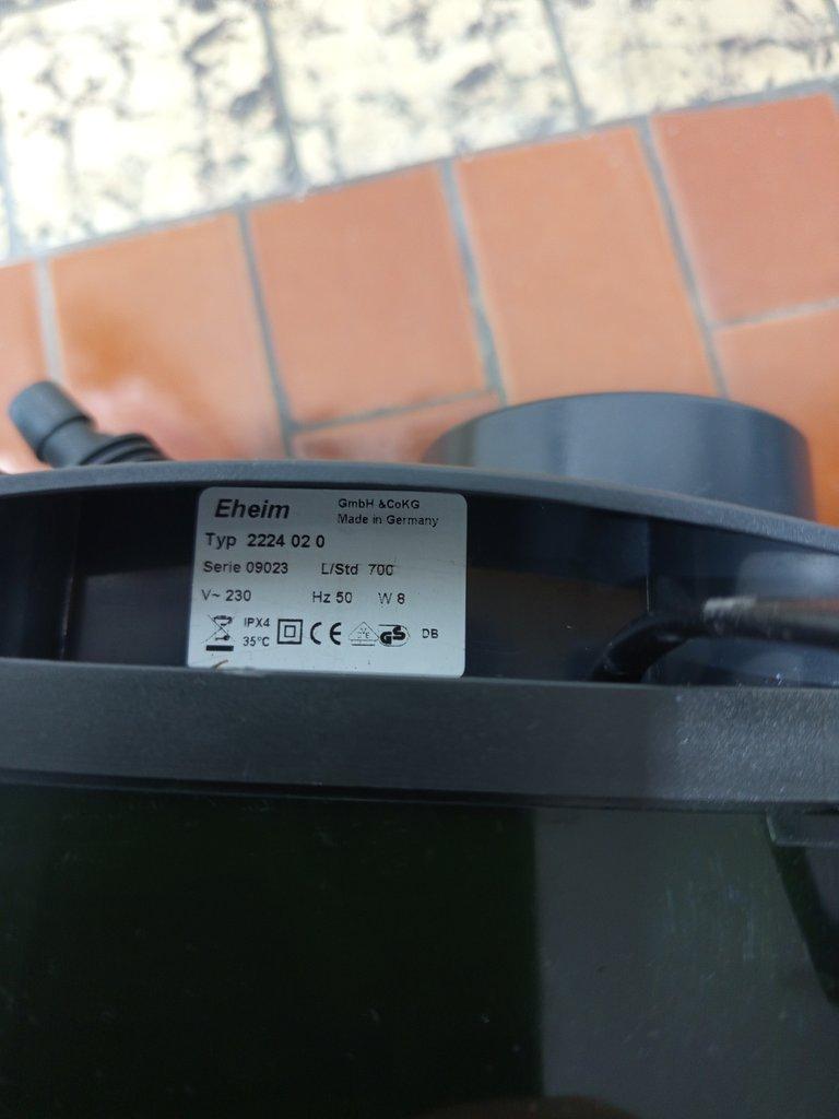 Prodám akvárium 350 l,