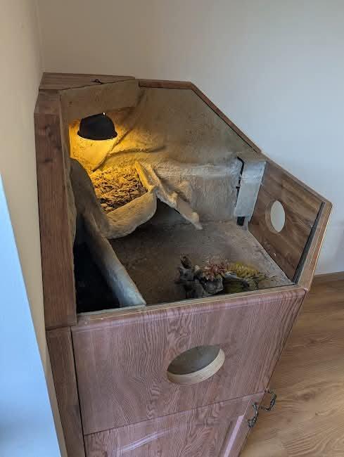 Luxusní terárium pro vodní želvu