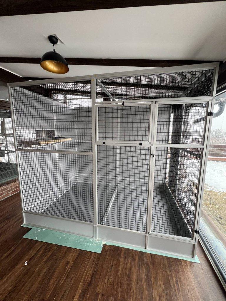 Zakázková výroba klecí a voliér různých rozměrů