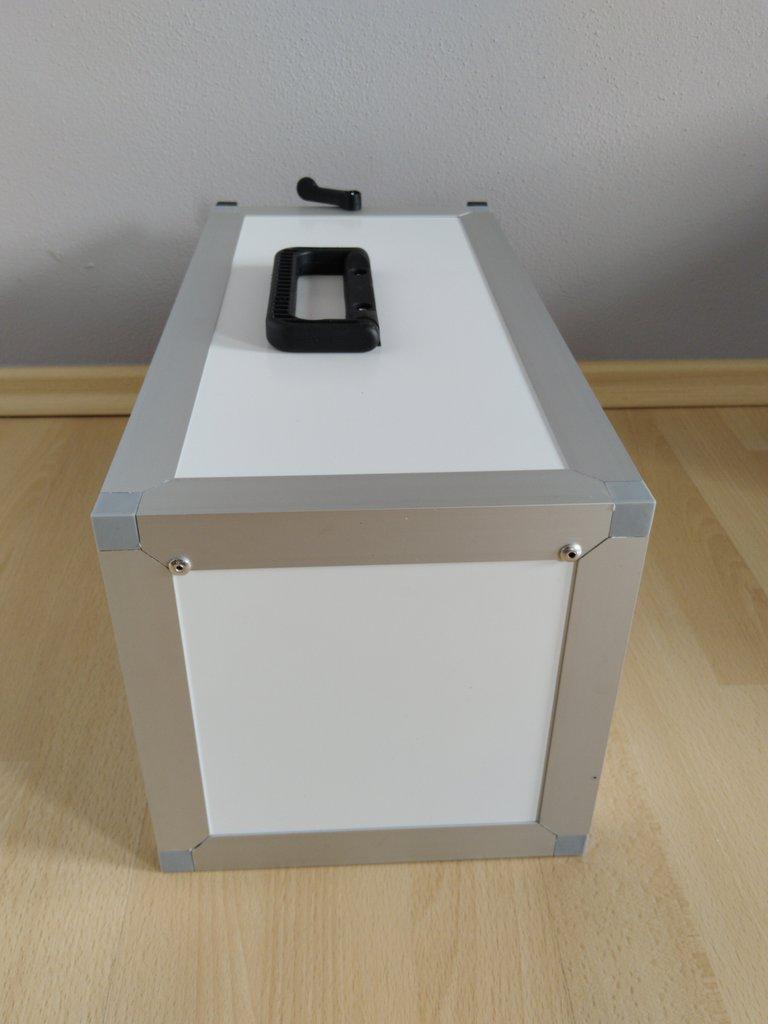 Přepravní box, přepravka