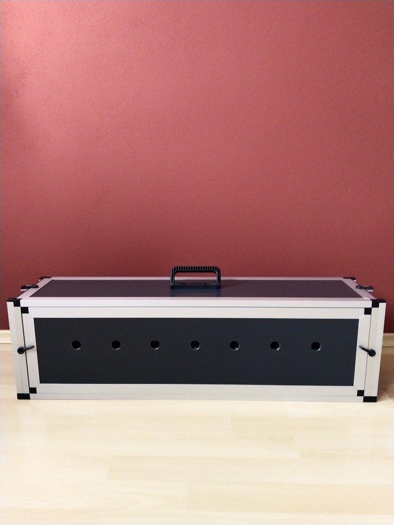 Přepravní box, přepravka