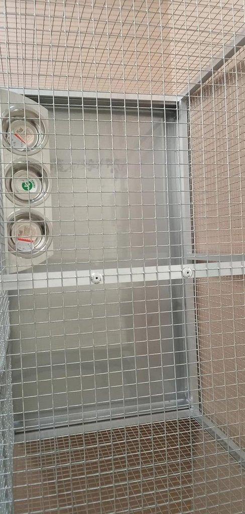 Nová hliníková klec