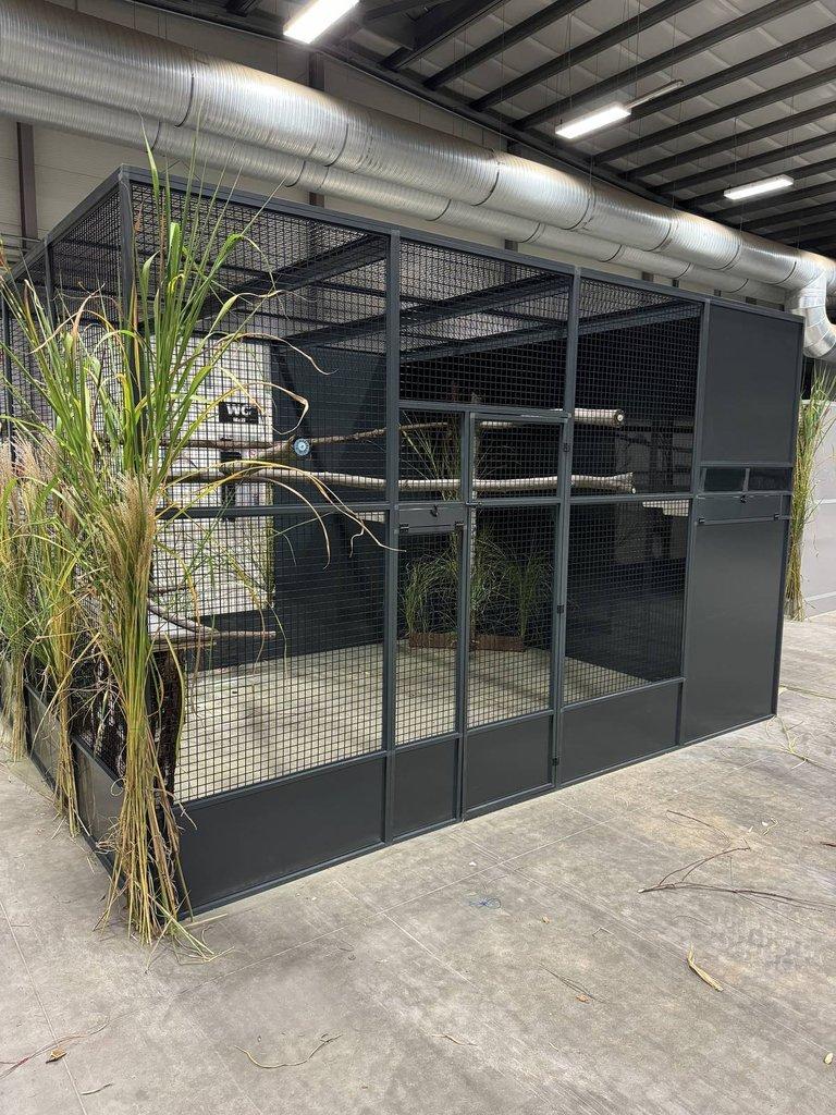 Zakázková výroba klecí a voliér různých rozměrů