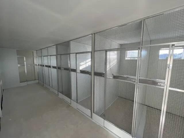 Zakázková výroba klecí a voliér různých rozměrů